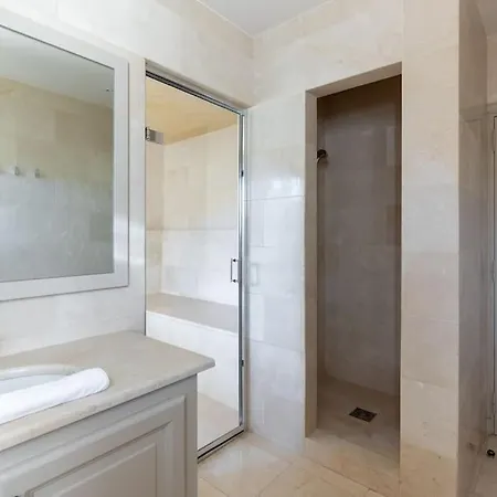 Villa Magnifique Avec Piscine Et Hammam *
