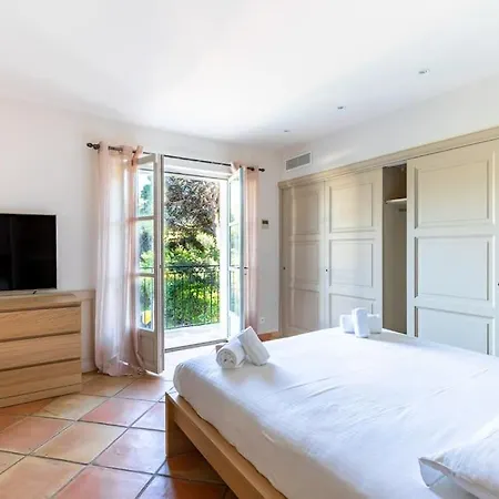 别墅 Magnifique Avec Piscine Et Hammam 圣特罗佩